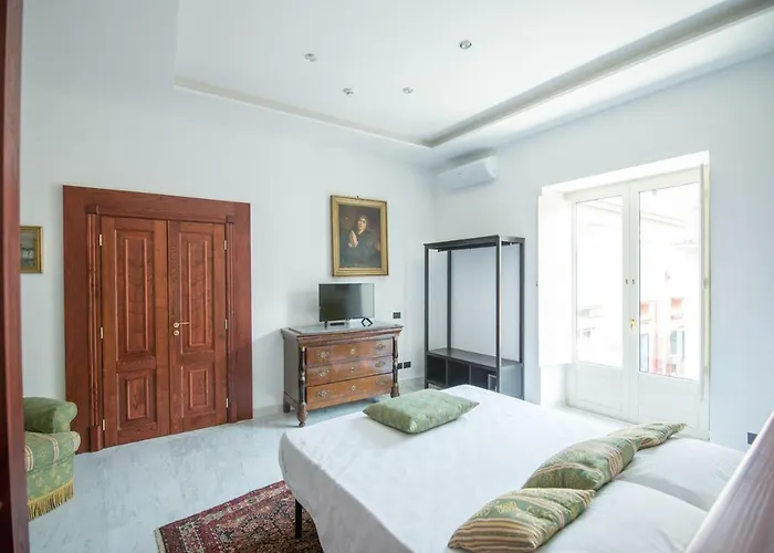 Palazzo Doria D'angri Gasthof 4*