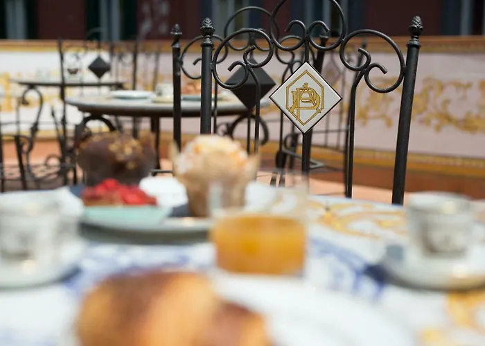 Palazzo Doria D'angri 4*