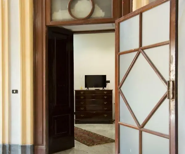 Palazzo Doria D'angri 4* Nápoles